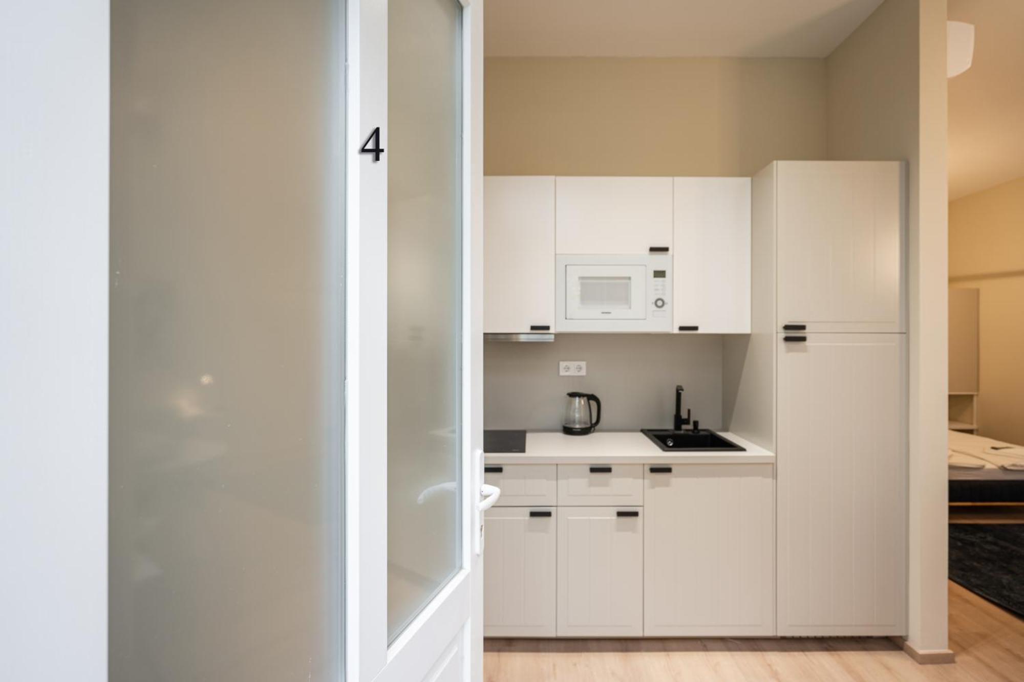 N36- Boutique Apartments, Best Location, By Bqa بودابست الغرفة الصورة