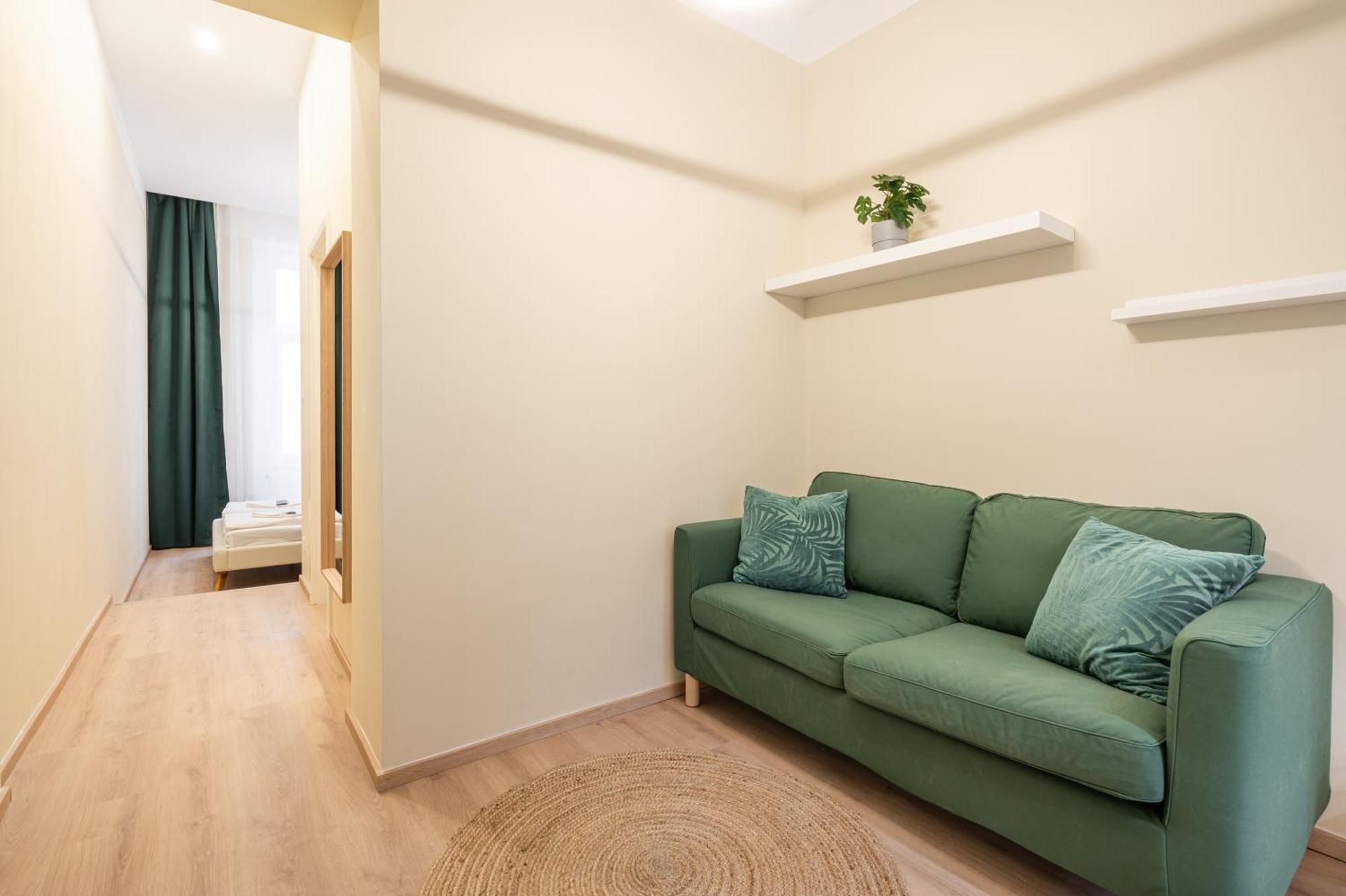 N36- Boutique Apartments, Best Location, By Bqa بودابست الغرفة الصورة